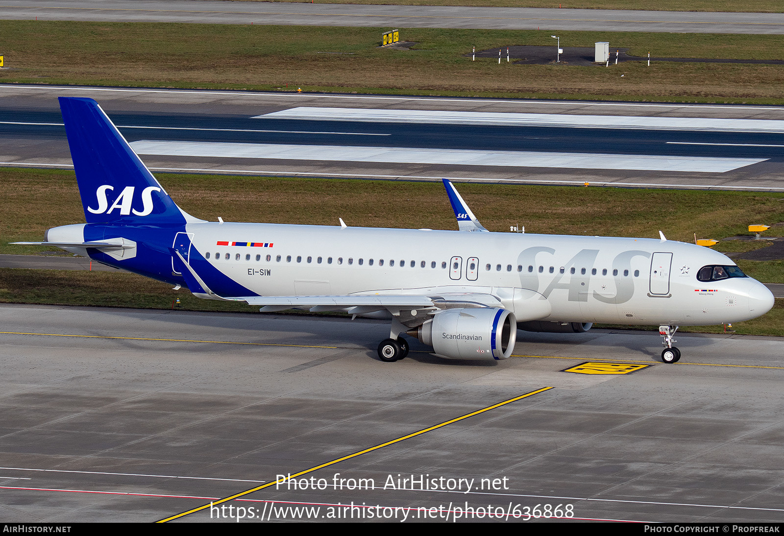 Aircraft Photo of EI-SIW | Airbus A320-251N | Scandinavian Airlines - SAS | AirHistory.net #636868