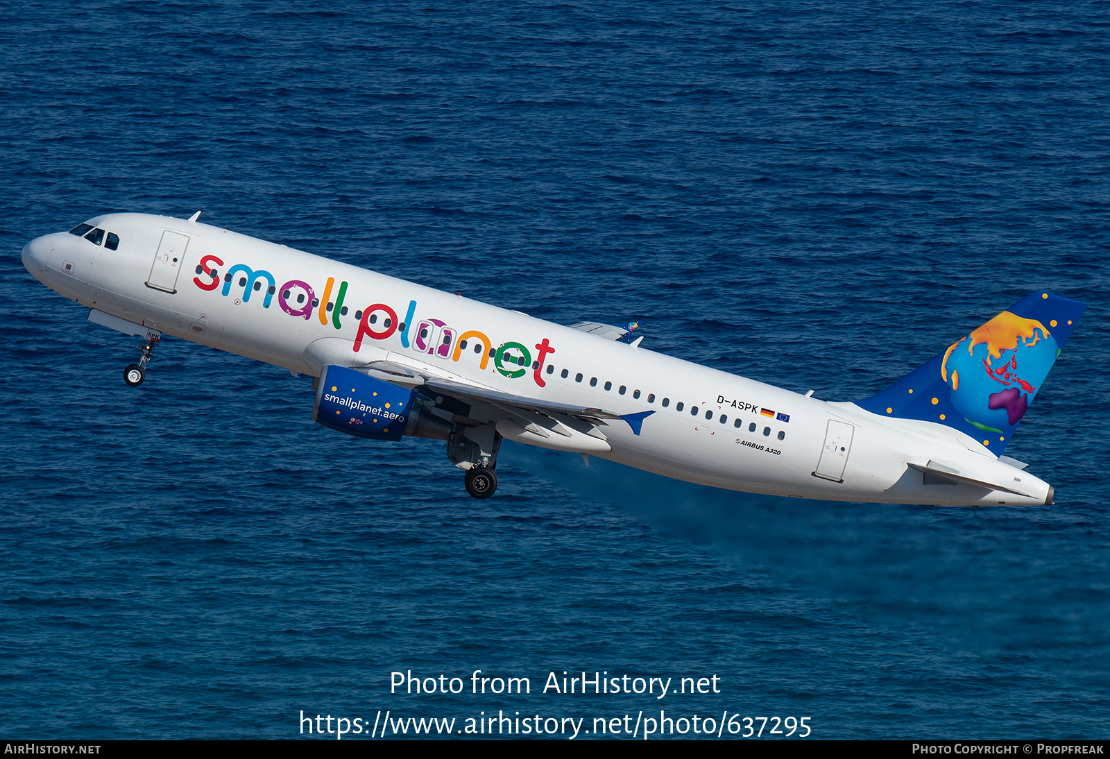 Aircraft Photo of D-ASPK | Airbus A320-214 | Small Planet Airlines | AirHistory.net #637295