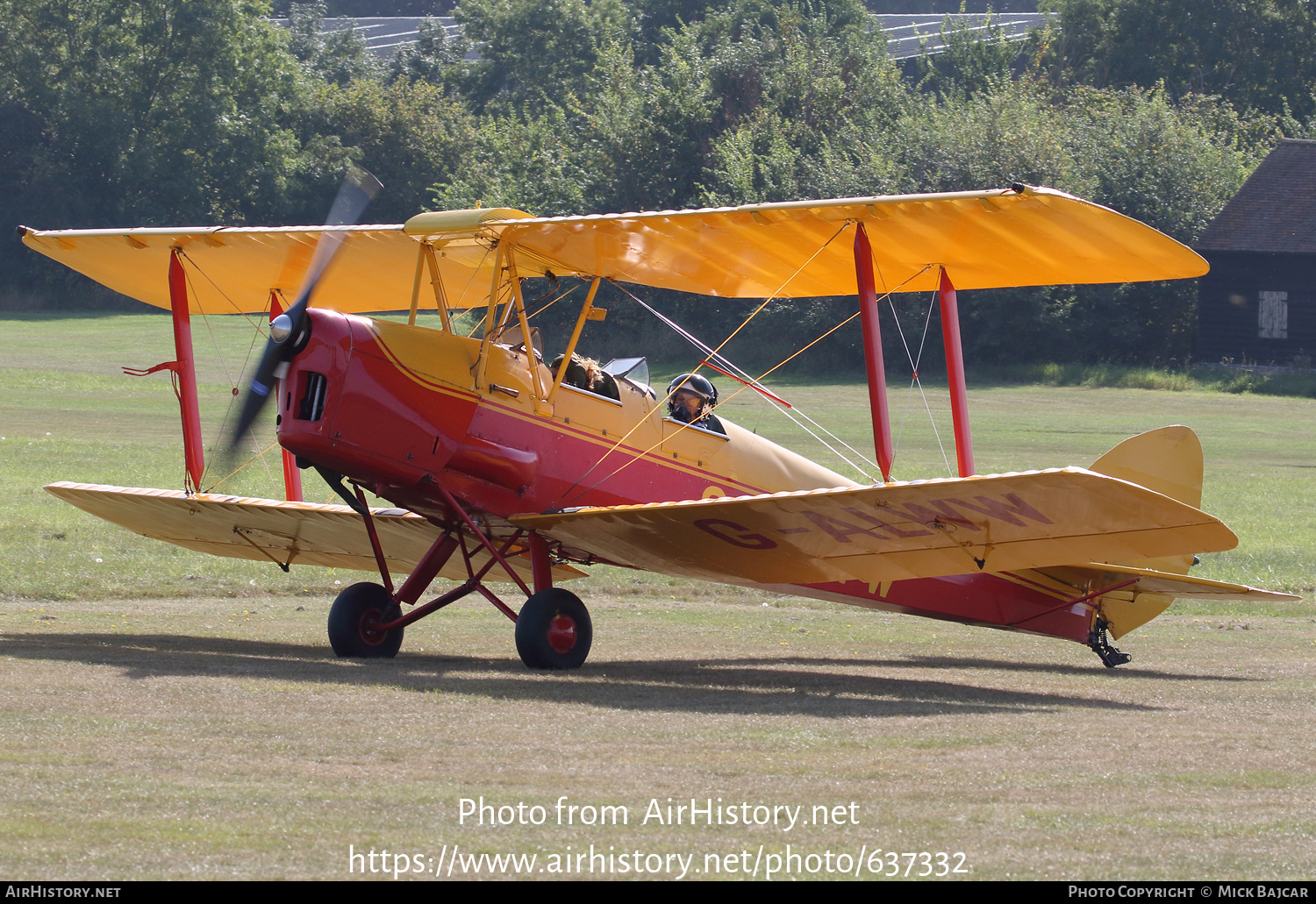 Aircraft Photo of G-ALWW | De Havilland D.H. 82A Tiger Moth II | AirHistory.net #637332