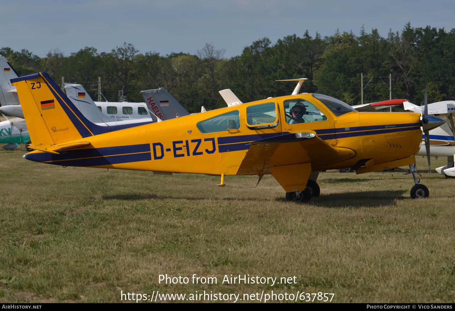 Aircraft Photo of D-EIZJ | Beech F33A Bonanza | AirHistory.net #637857