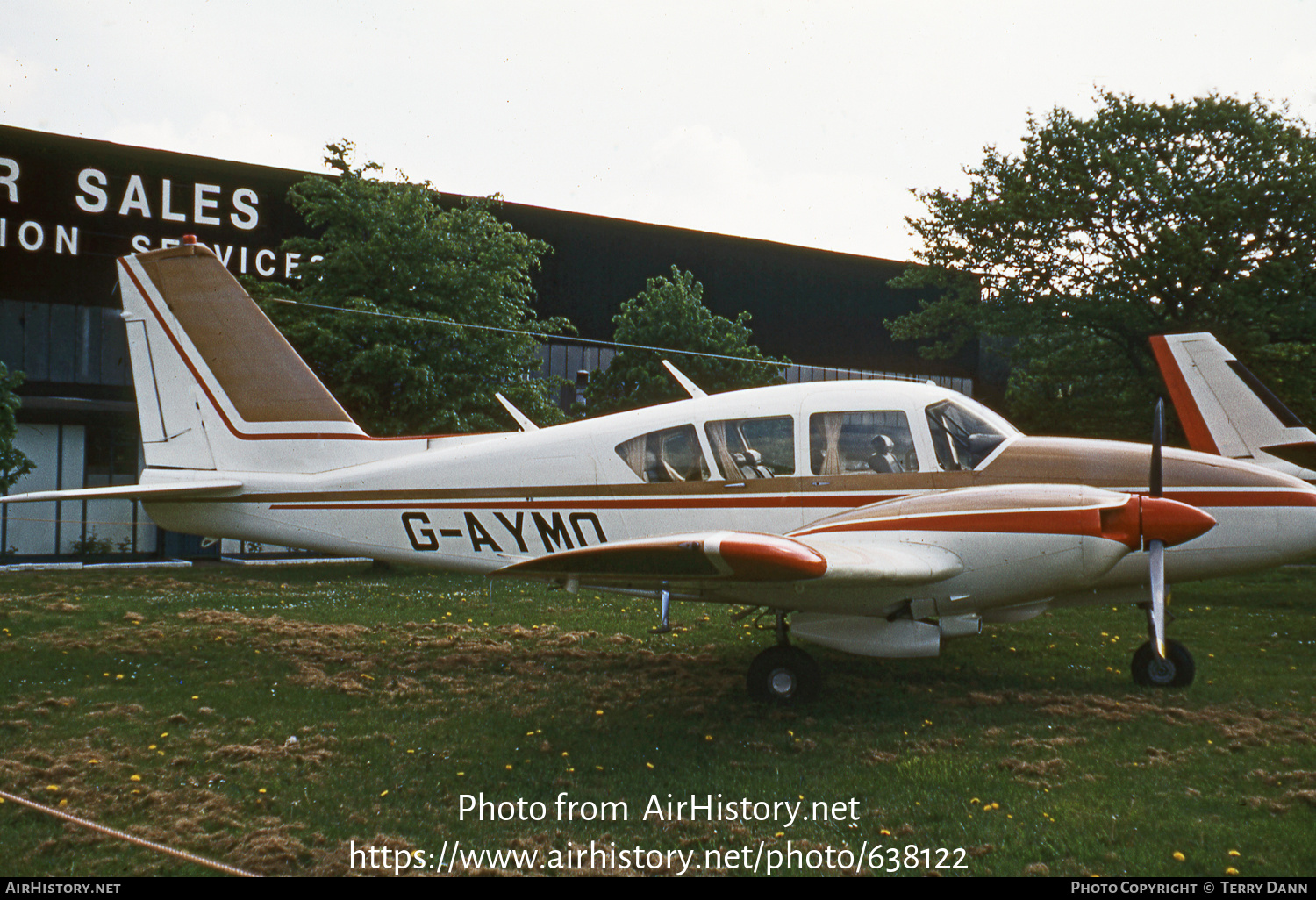 Aircraft Photo of G-AYMO | Piper PA-23-250 Turbo Aztec C | AirHistory.net #638122