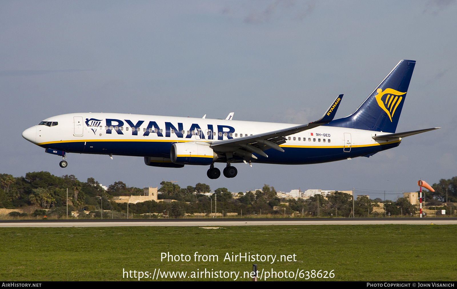 Aircraft Photo of 9H-QED | Boeing 737-800 | Ryanair | AirHistory.net #638626