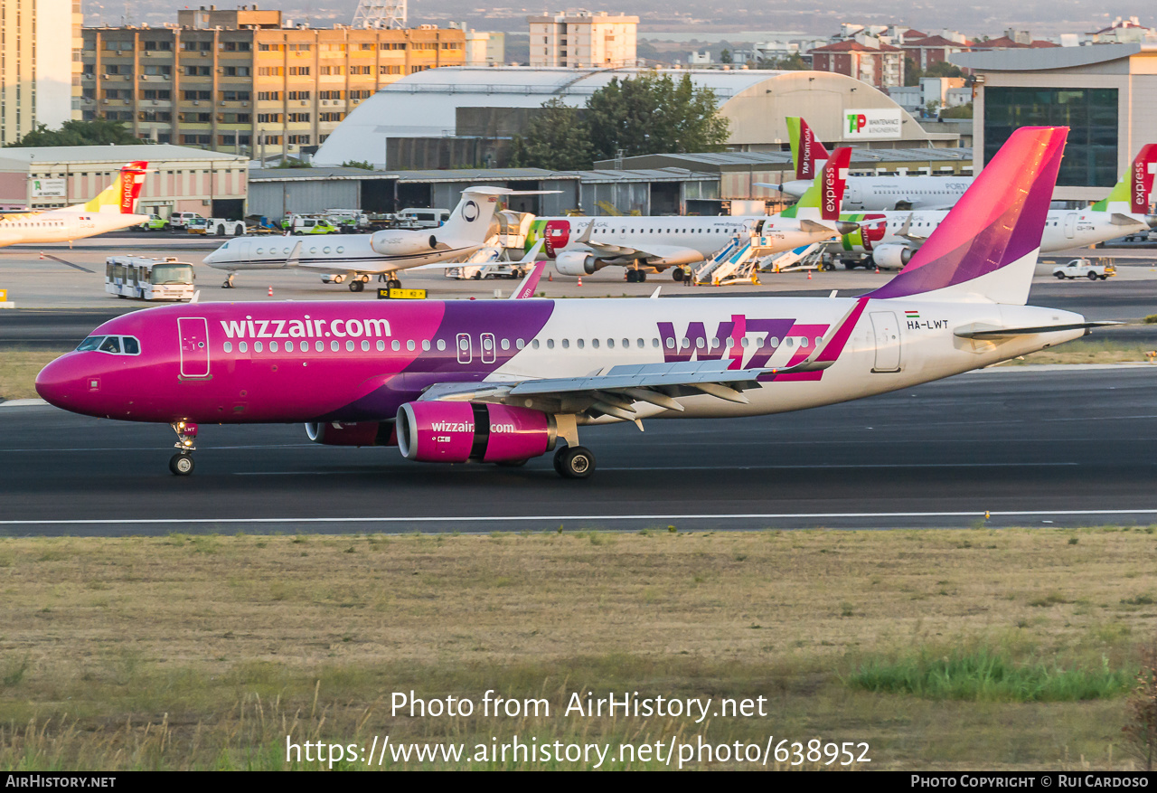 Aircraft Photo of HA-LWT | Airbus A320-232 | Wizz Air | AirHistory.net #638952