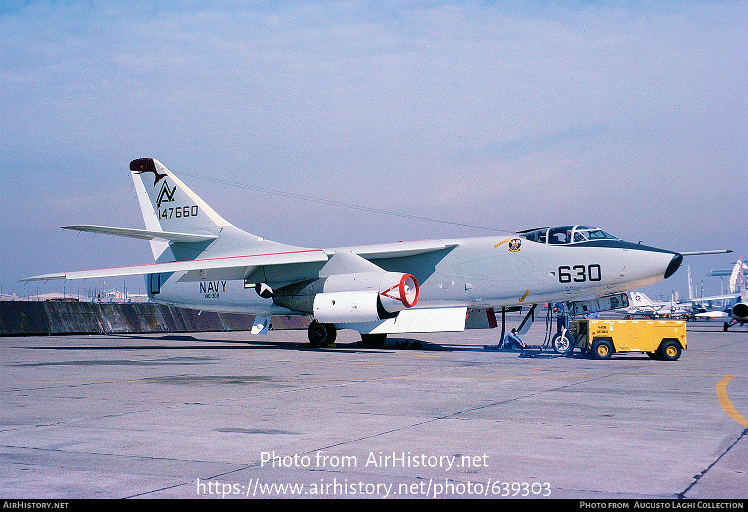 Aircraft Photo of 147660 | Douglas EKA-3B Skywarrior | USA - Navy | AirHistory.net #639303