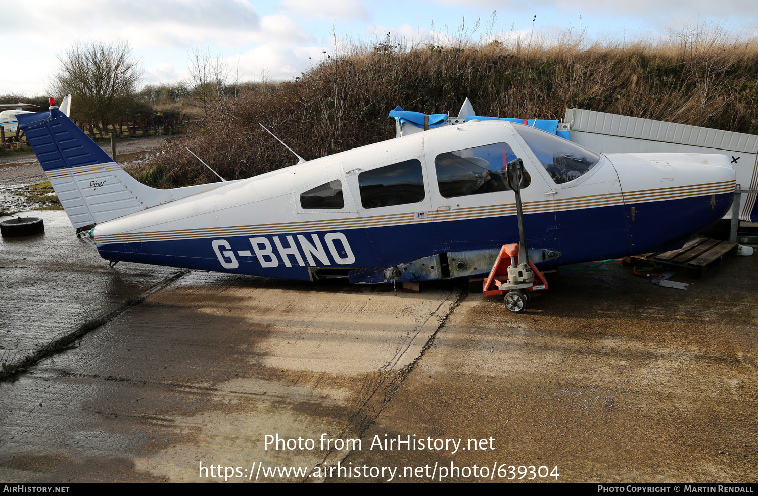 Aircraft Photo of G-BHNO | Piper PA-28-181 Cherokee Archer II | AirHistory.net #639304