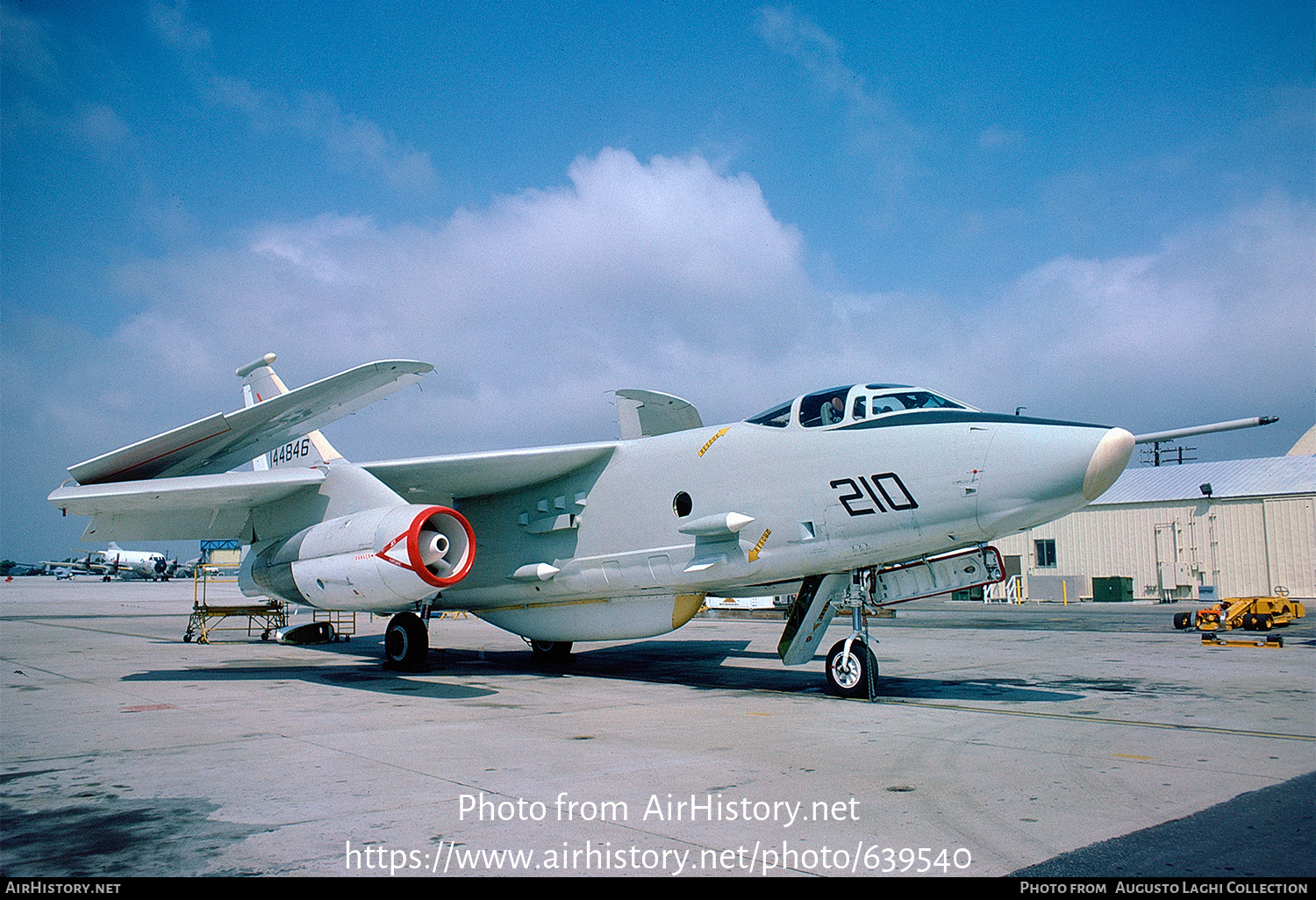 Aircraft Photo of 144846 | Douglas ERA-3B Skywarrior | USA - Navy | AirHistory.net #639540