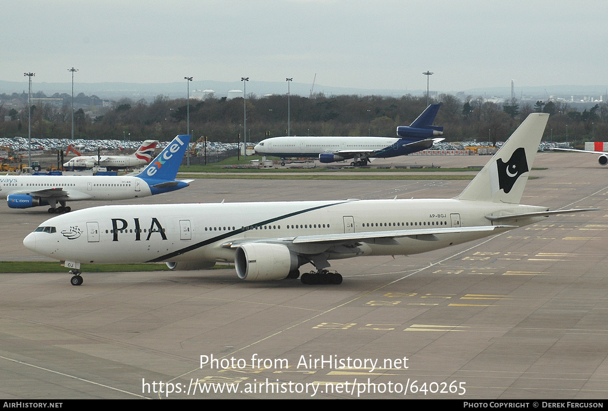 Aircraft Photo of AP-BGJ | Boeing 777-240/ER | Pakistan International Airlines - PIA | AirHistory.net #640265