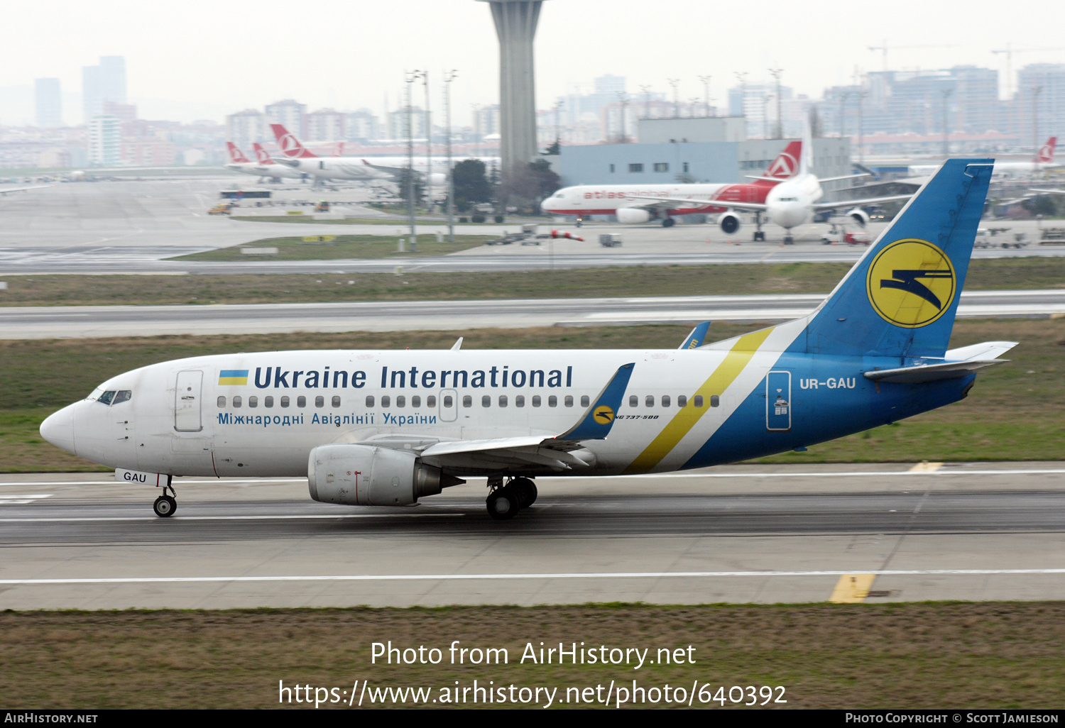 Aircraft Photo of UR-GAU | Boeing 737-5Y0 | Ukraine International Airlines | AirHistory.net #640392