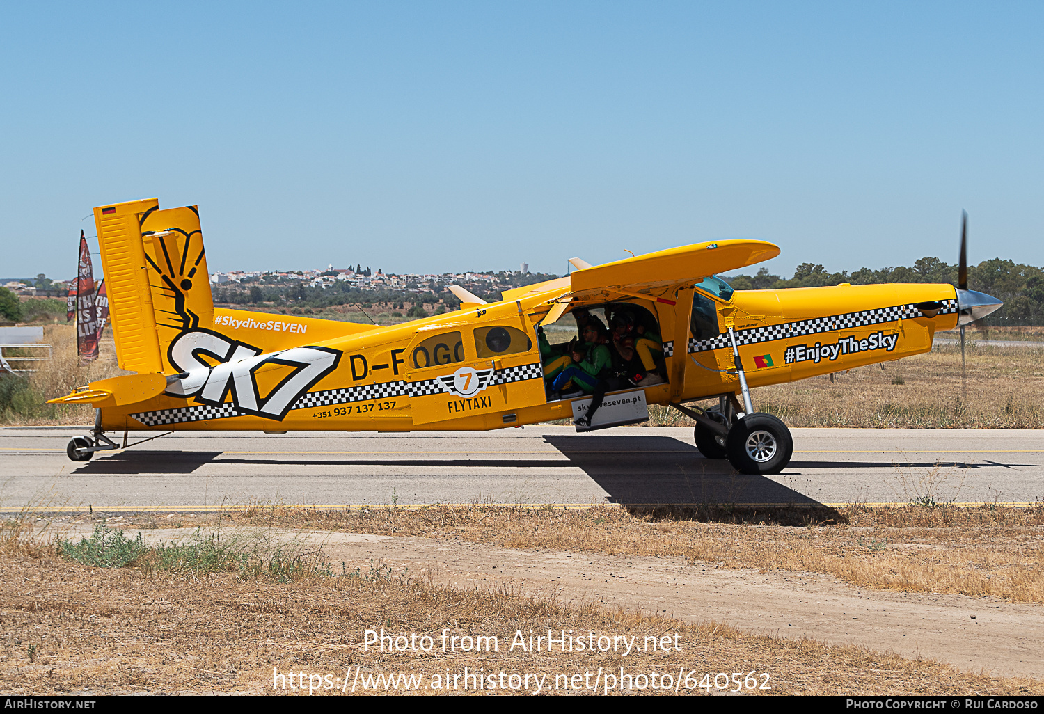 Aircraft Photo of D-FOGO | Pilatus PC-6/B2-H4 Turbo Porter | Skydive Seven Algarve | AirHistory.net #640562