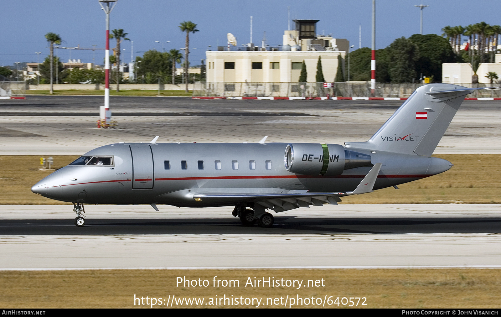 Aircraft Photo of OE-INM | Bombardier Challenger 605 (CL-600-2B16) | VistaJet | AirHistory.net #640572