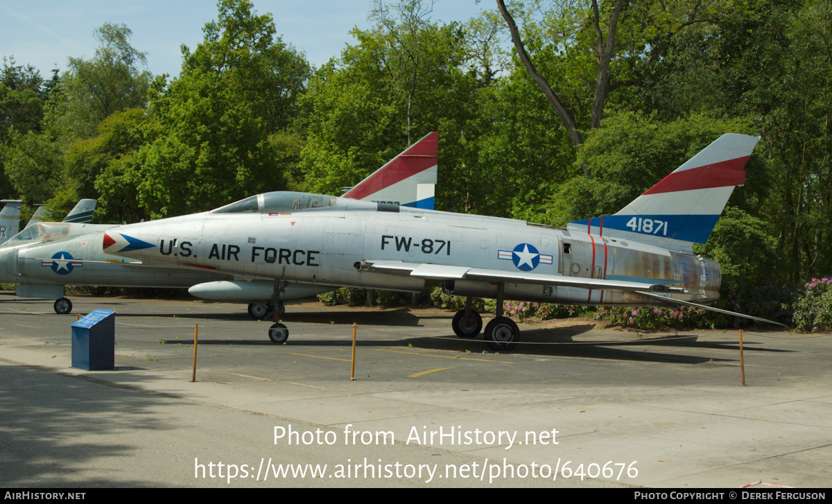 Aircraft Photo of 54-1871 / 41871 | North American F-100D Super Sabre | USA - Air Force | AirHistory.net #640676
