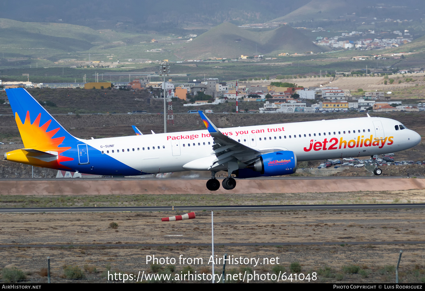 Aircraft Photo of G-SUNF | Airbus A321-251NX | AirHistory.net #641048