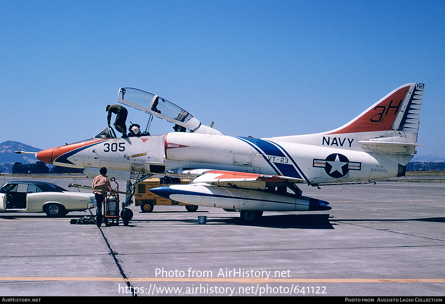 Aircraft Photo of 156905 | Douglas TA-4J Skyhawk | USA - Navy | AirHistory.net #641122