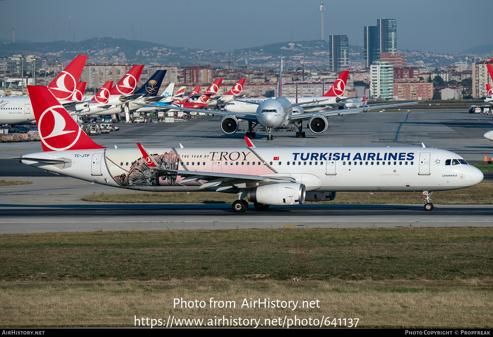 Aircraft Photo of TC-JTP | Airbus A321-231 | Turkish Airlines | AirHistory.net #641137