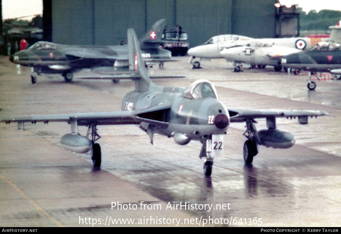 Aircraft Photo of J-4022 | Hawker Hunter F58 | Switzerland - Air Force | AirHistory.net #641365