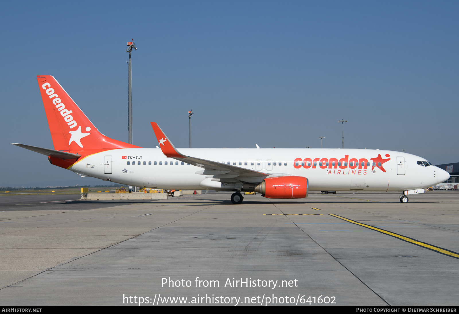 Aircraft Photo of TC-TJI | Boeing 737-8S3 | Corendon Airlines | AirHistory.net #641602