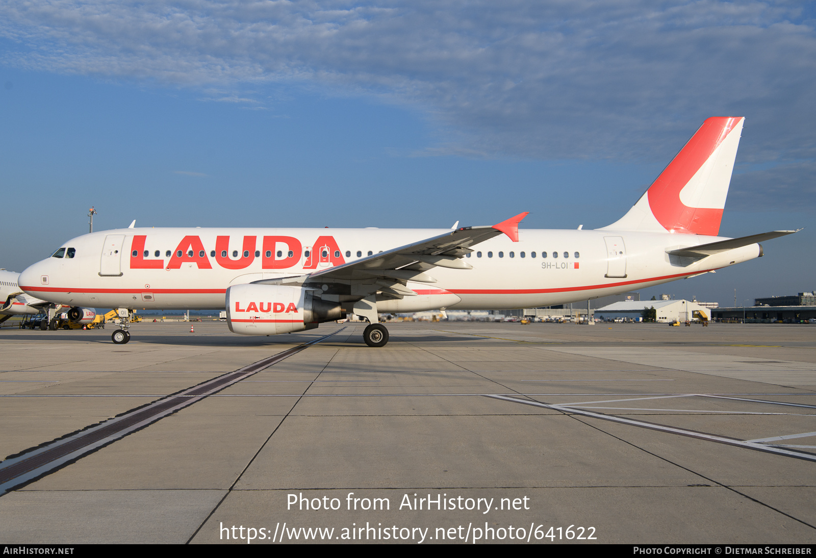 Aircraft Photo of 9H-LOI | Airbus A320-214 | Lauda | AirHistory.net #641622