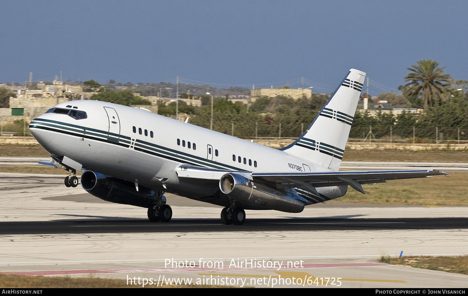 Aircraft Photo of N370BC | Boeing 737-205/Adv | AirHistory.net #641725