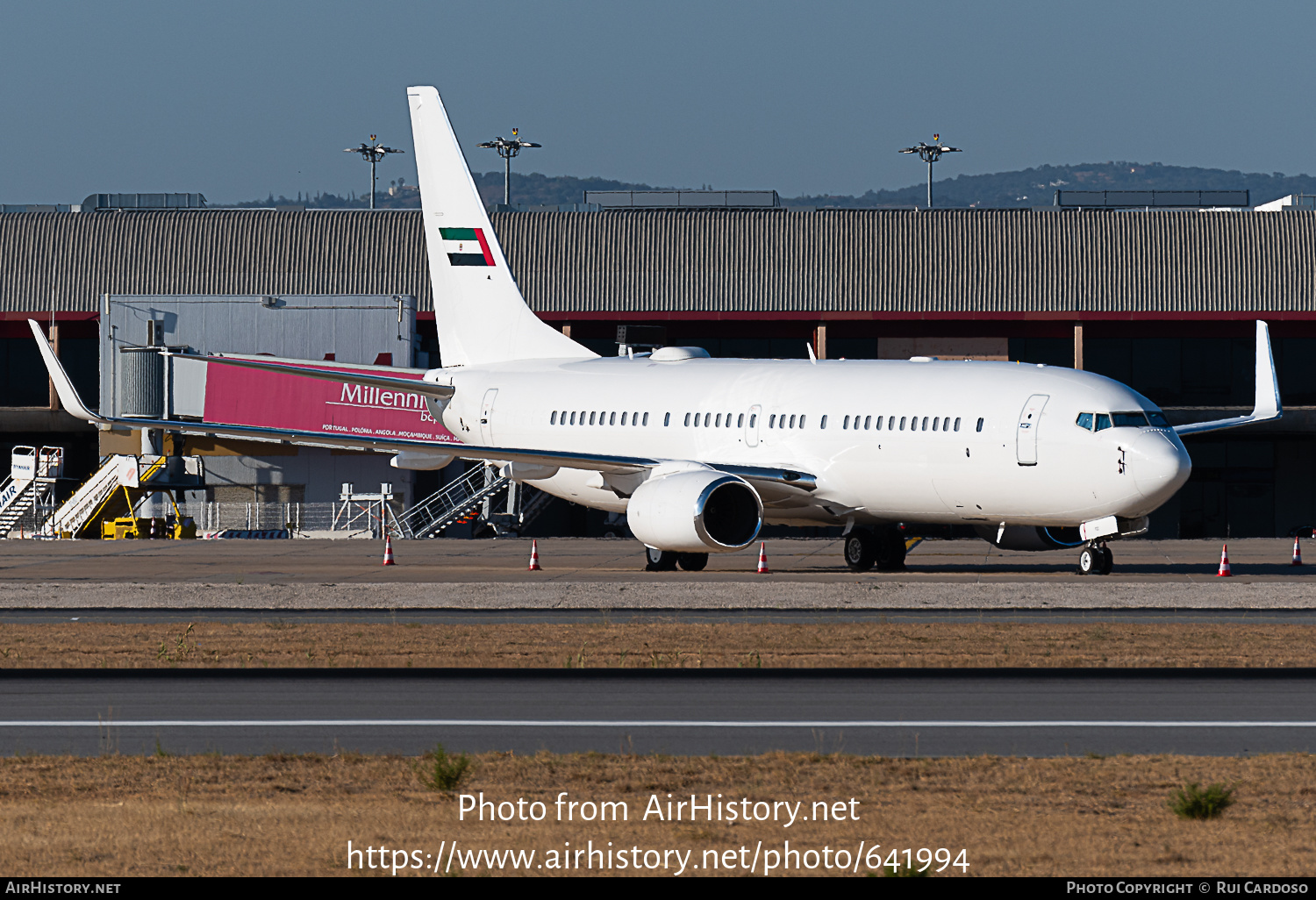 Aircraft Photo of A6-FZZ | Boeing 737-8KN | United Arab Emirates Government | AirHistory.net #641994