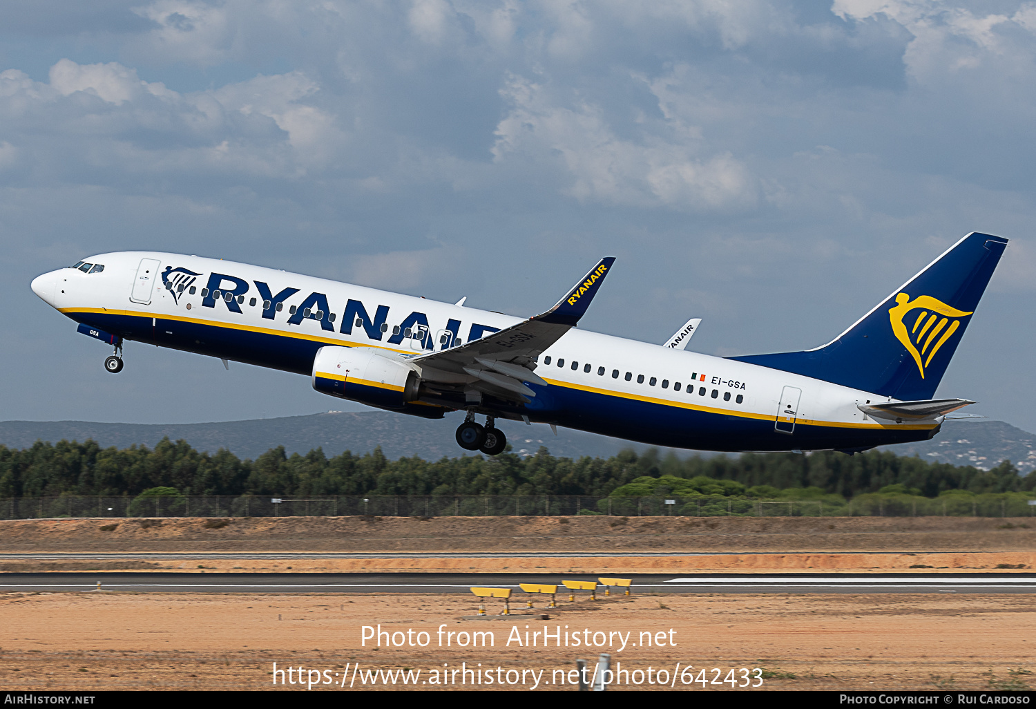 Aircraft Photo of EI-GSA | Boeing 737-800 | Ryanair | AirHistory.net #642433