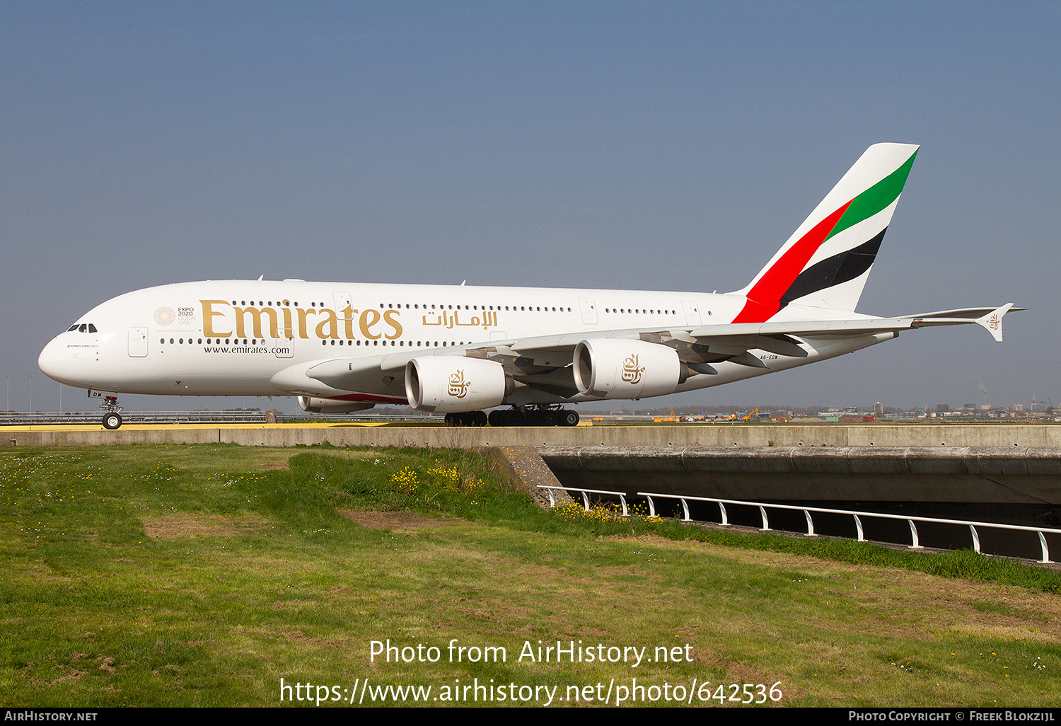 Aircraft Photo of A6-EDW | Airbus A380-861 | Emirates | AirHistory.net #642536