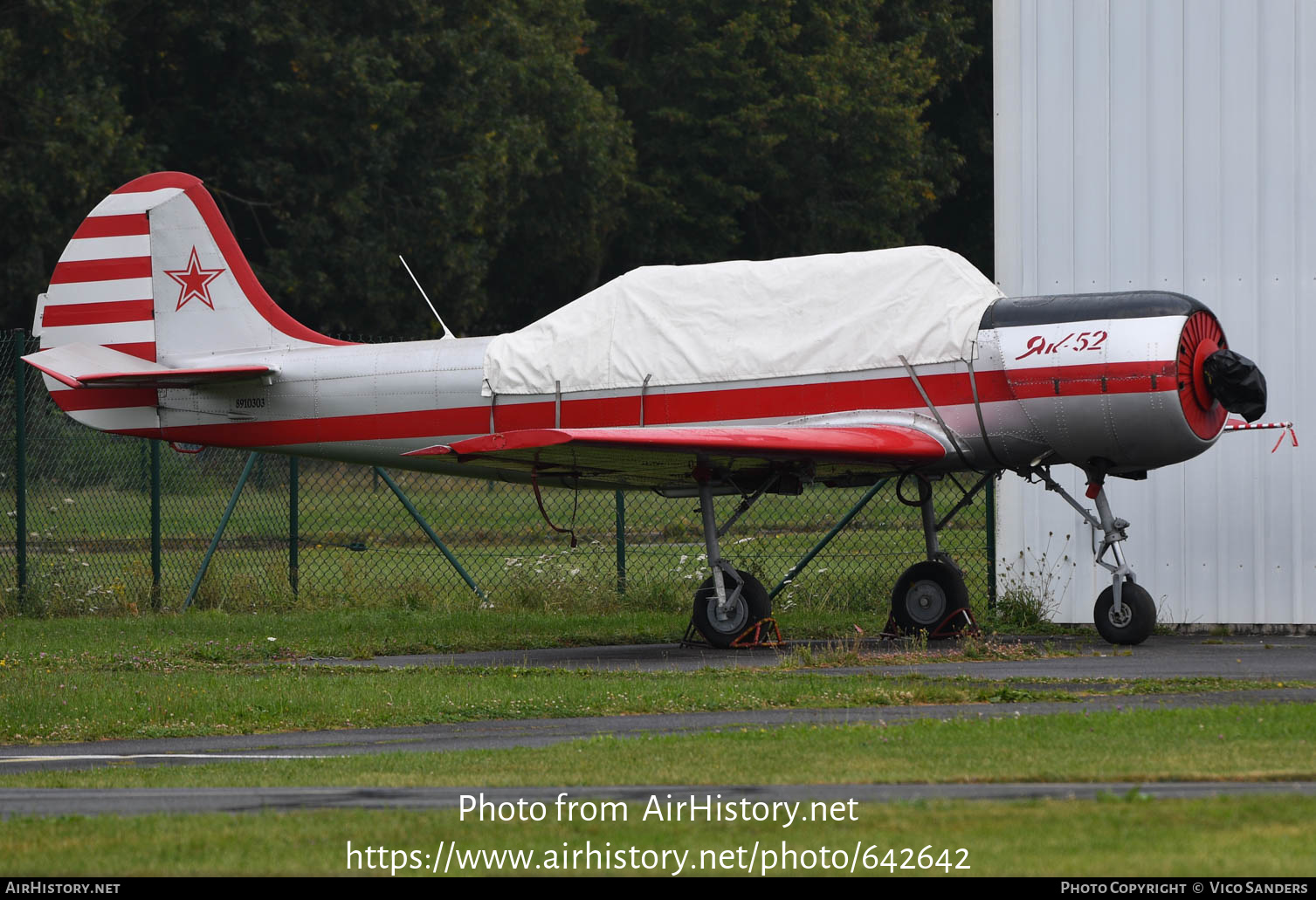 Aircraft Photo of RA-1115K | Yakovlev Yak-52 | AirHistory.net #642642