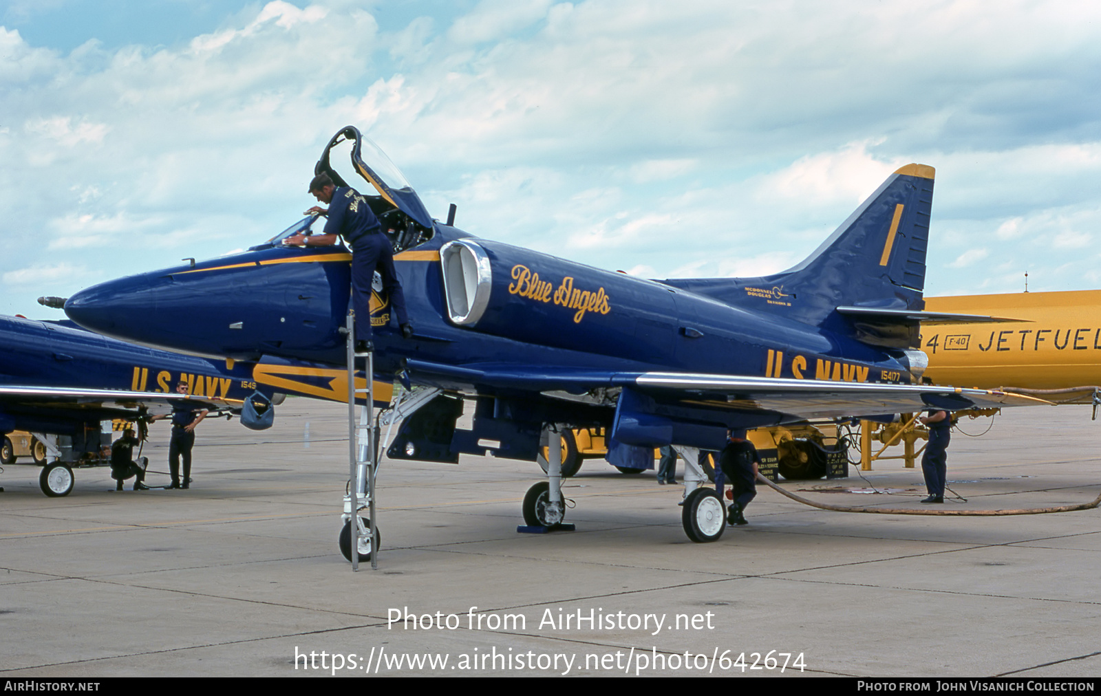 Aircraft Photo of 154177 | Douglas A-4F Skyhawk | USA - Navy | AirHistory.net #642674