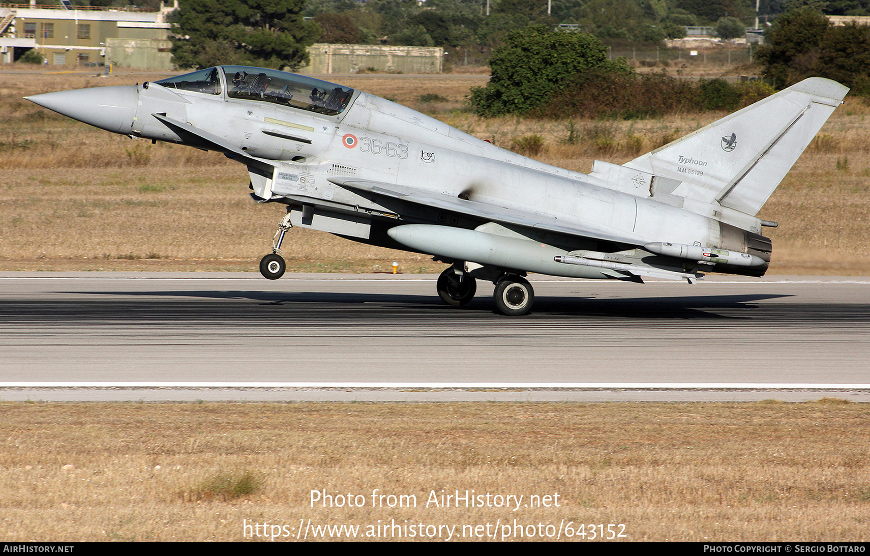 Aircraft Photo of MM55129 | Eurofighter EF-2000 Typhoon T | Italy - Air Force | AirHistory.net #643152