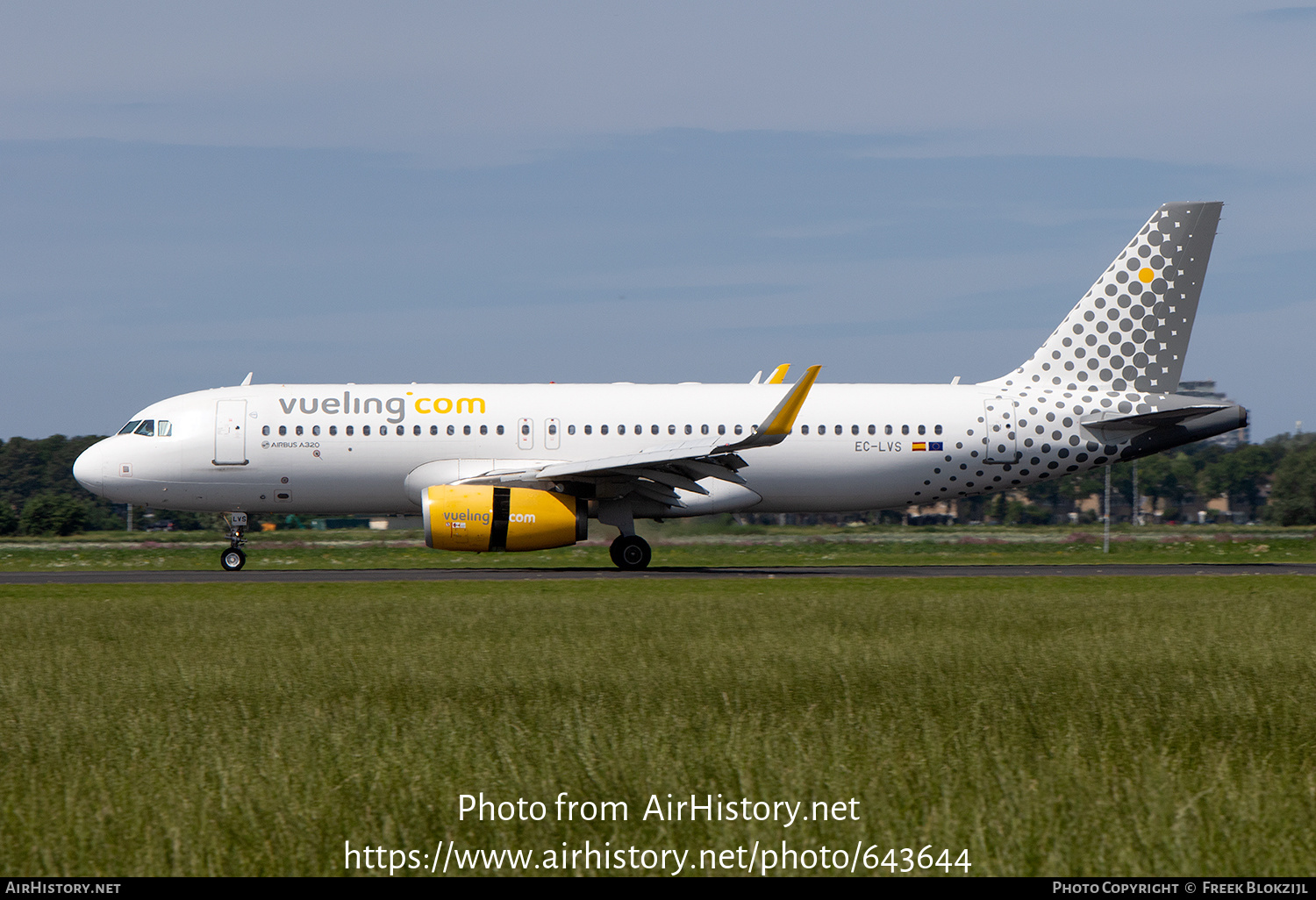 Aircraft Photo of EC-LVS | Airbus A320-232 | Vueling Airlines | AirHistory.net #643644