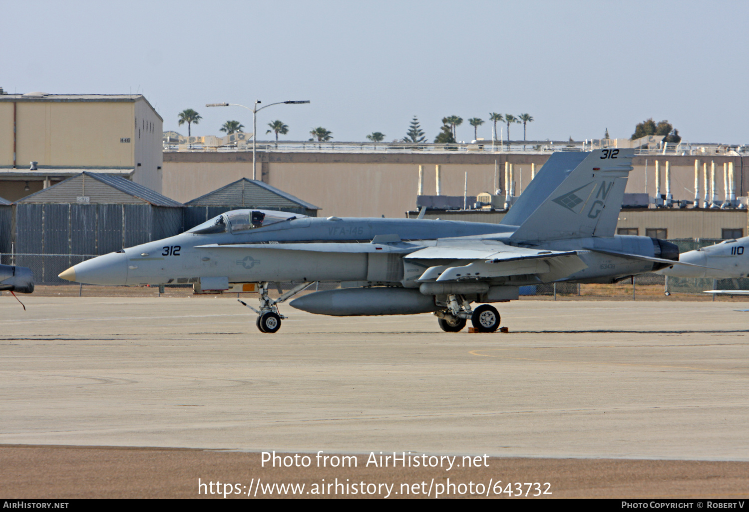 Aircraft Photo of 163439 | McDonnell Douglas F/A-18C Hornet | USA - Navy | AirHistory.net #643732