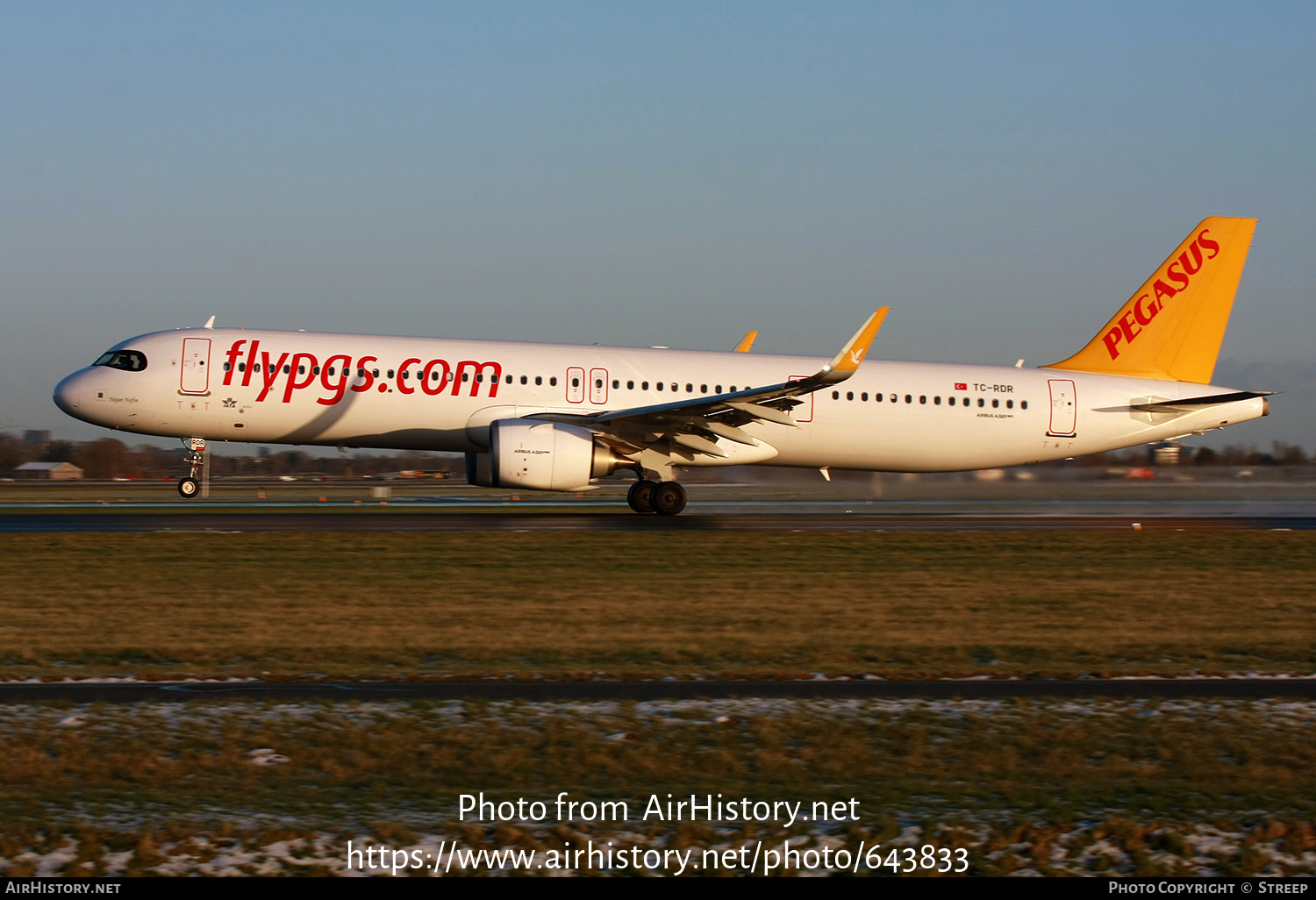 Aircraft Photo of TC-RDR | Airbus A321-251NX | Pegasus Airlines | AirHistory.net #643833