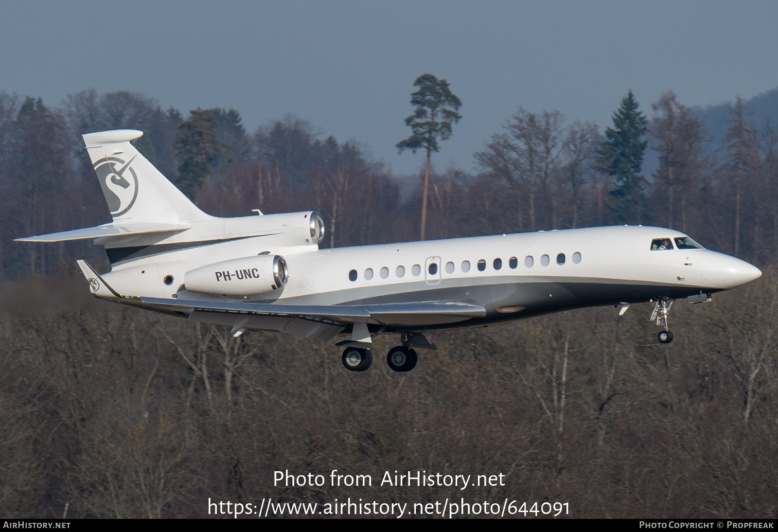 Aircraft Photo of PH-UNC | Dassault Falcon 7X | AirHistory.net #644091