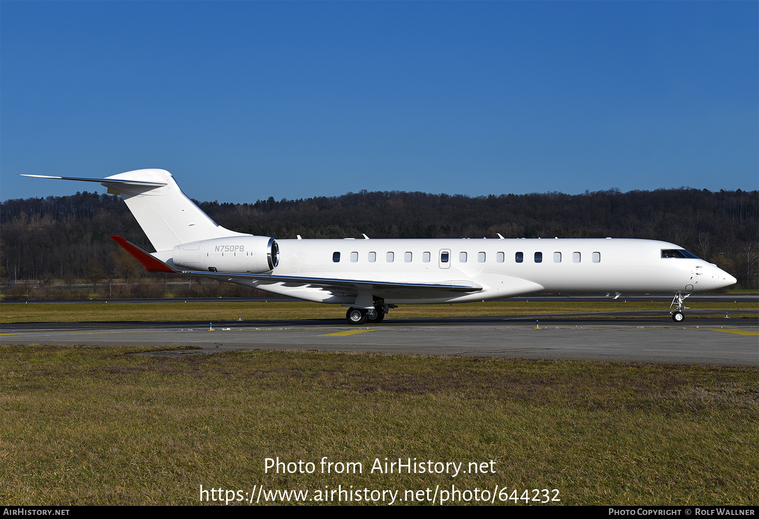 Aircraft Photo of N750PB | Bombardier Global 7500 (BD-700-2A12) | AirHistory.net #644232