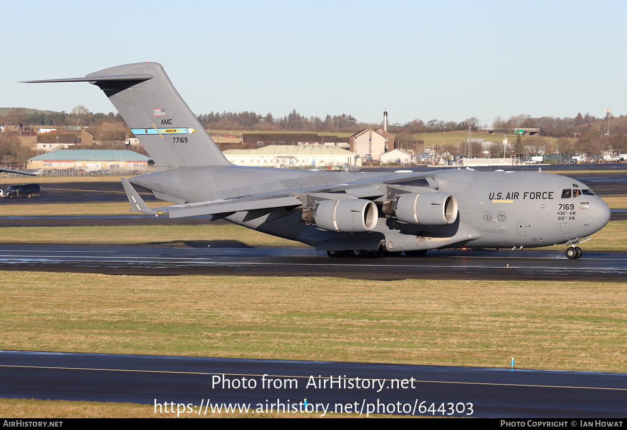 Aircraft Photo of 07-7169 / 77169 | Boeing C-17A Globemaster III | USA - Air Force | AirHistory.net #644303