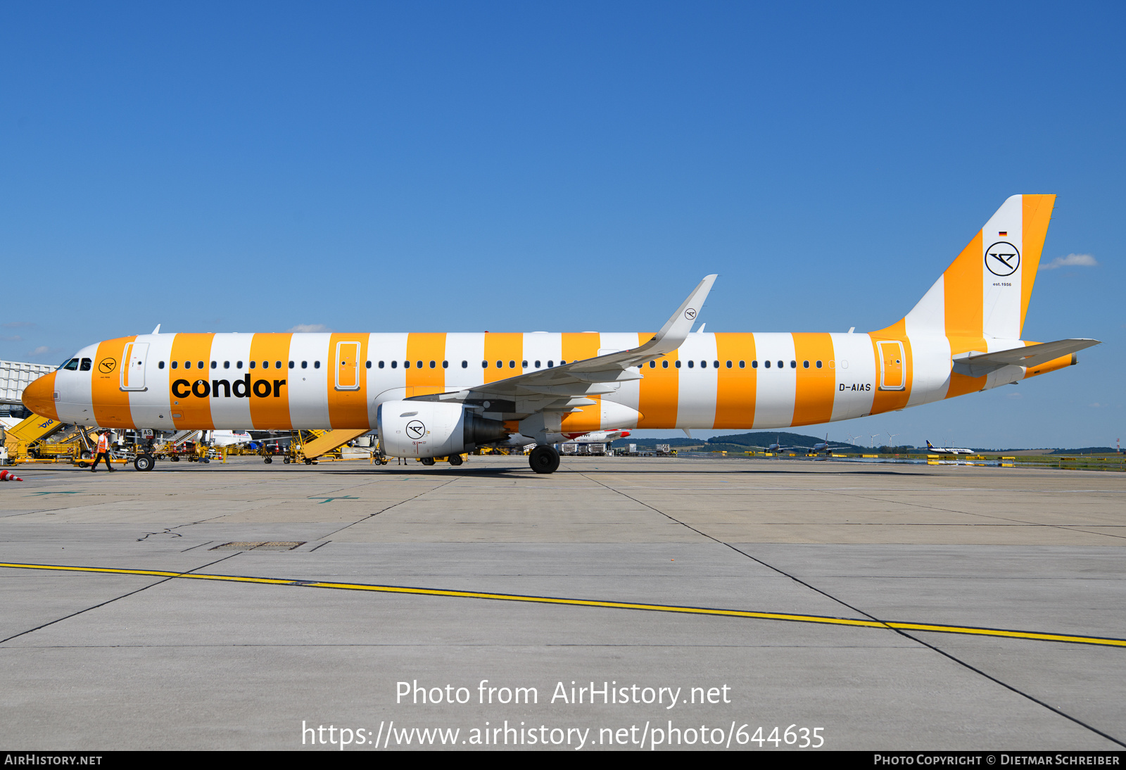 Aircraft Photo of D-AIAS | Airbus A321-211 | Condor Flugdienst | AirHistory.net #644635