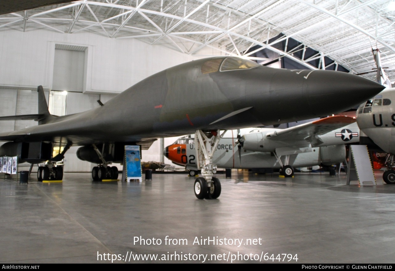 Aircraft Photo of 76-0174 / 60174 | Rockwell B-1A Lancer | USA - Air Force | AirHistory.net #644794