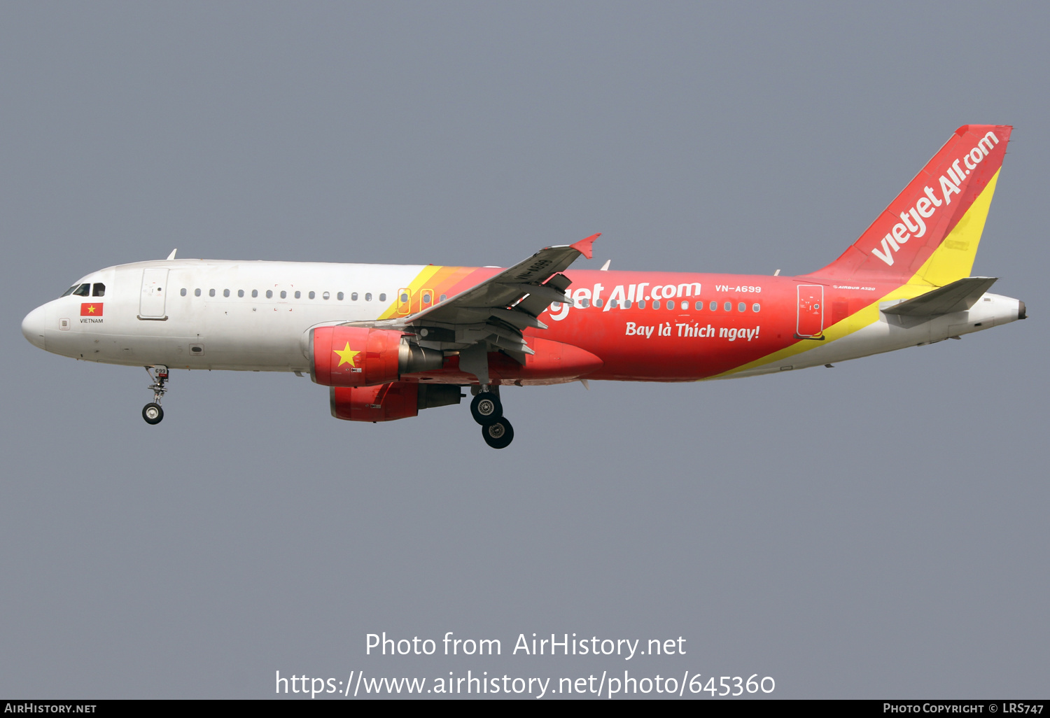 Aircraft Photo of VN-A699 | Airbus A320-214 | VietJet Air | AirHistory.net #645360