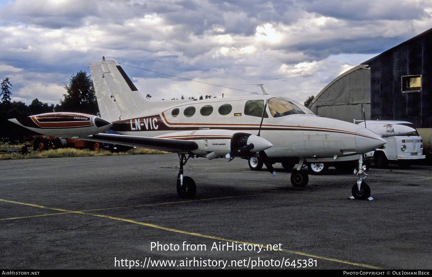 Aircraft Photo of LN-VIC | Cessna 402 | AirHistory.net #645381