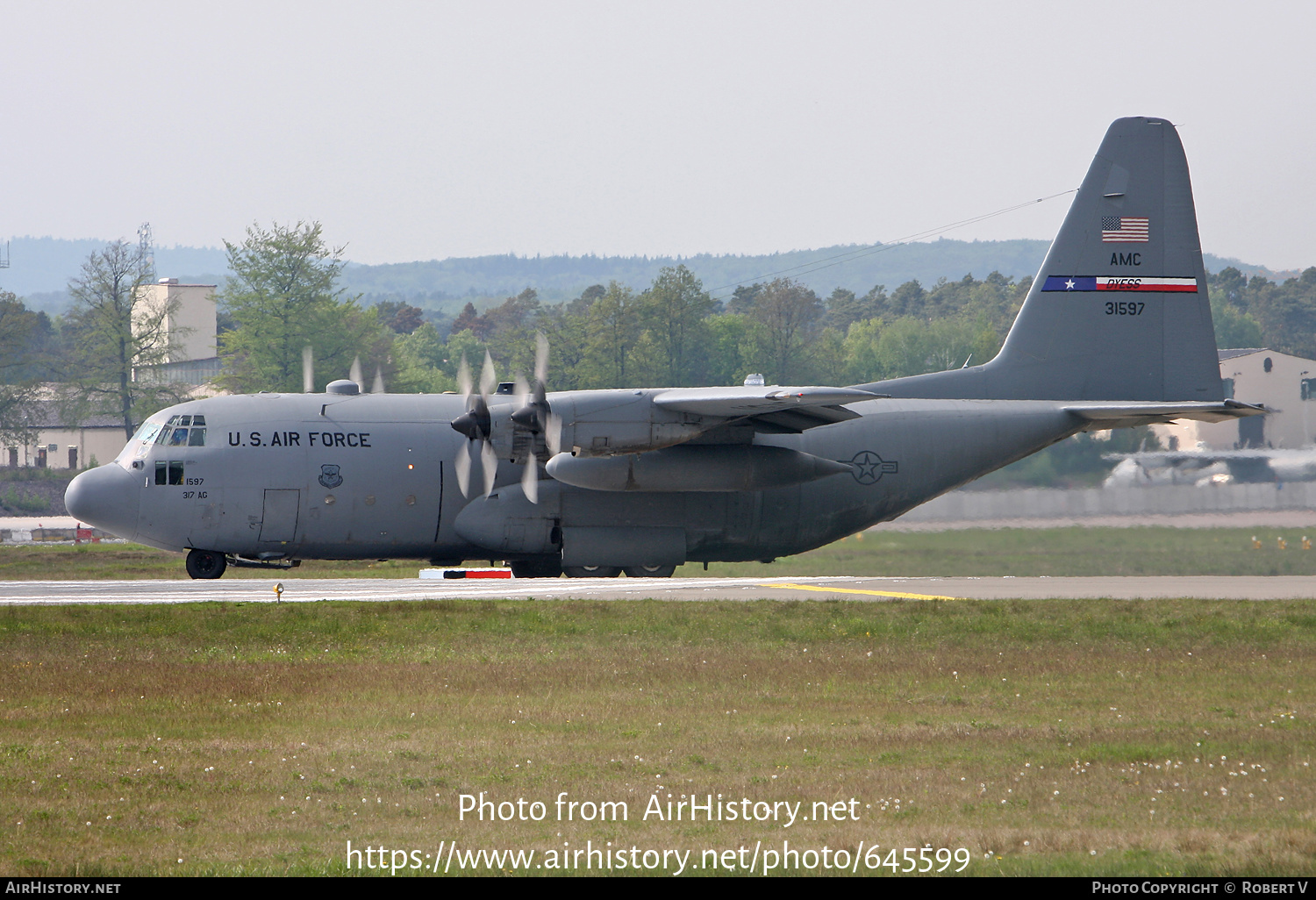 Aircraft Photo of 73-1597 / 31597 | Lockheed C-130H Hercules | USA - Air Force | AirHistory.net #645599