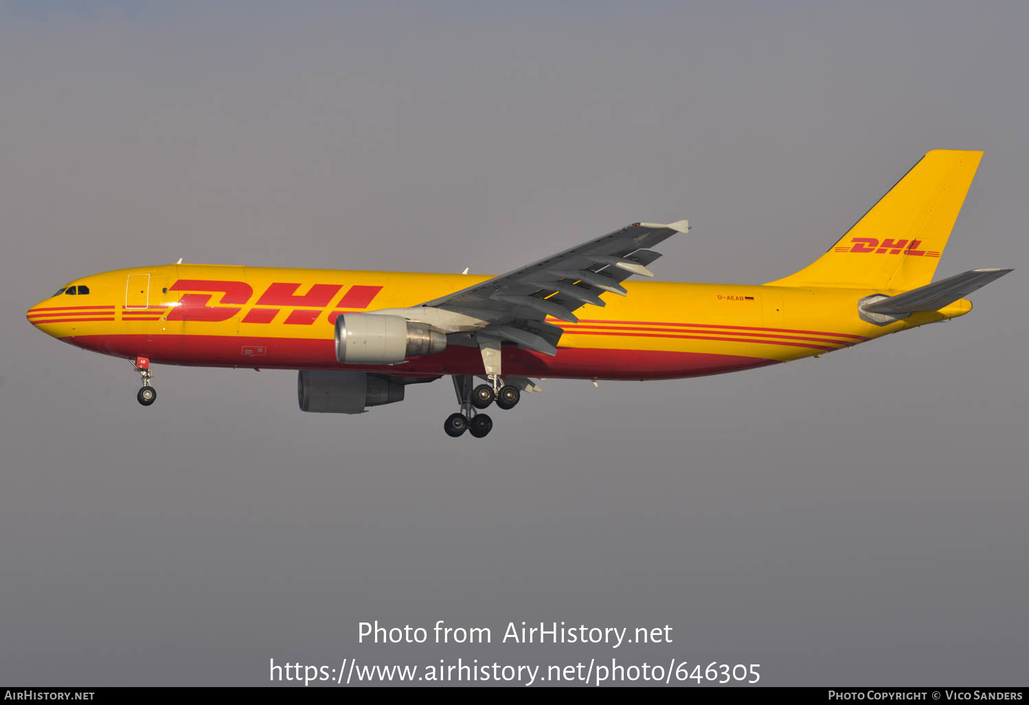 Aircraft Photo of D-AEAB | Airbus A300B4-622R(F) | DHL International | AirHistory.net #646305