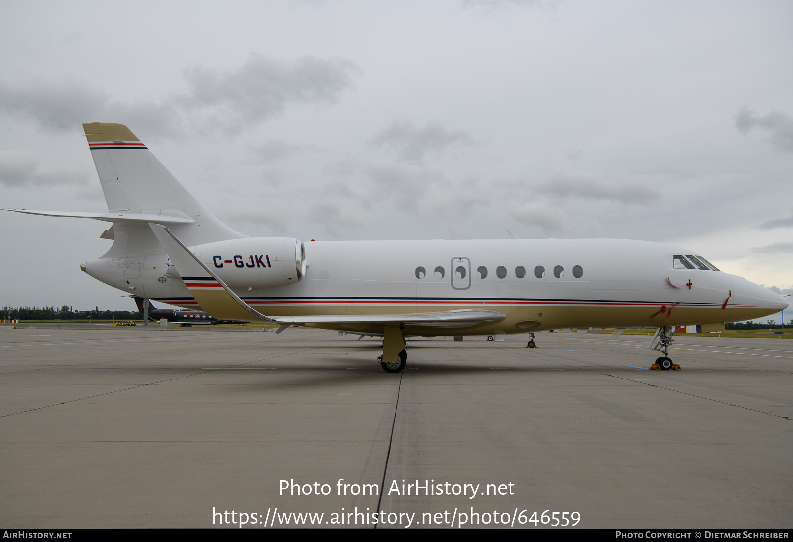 Aircraft Photo of C-GJKI | Dassault Falcon 2000LX | AirHistory.net #646559