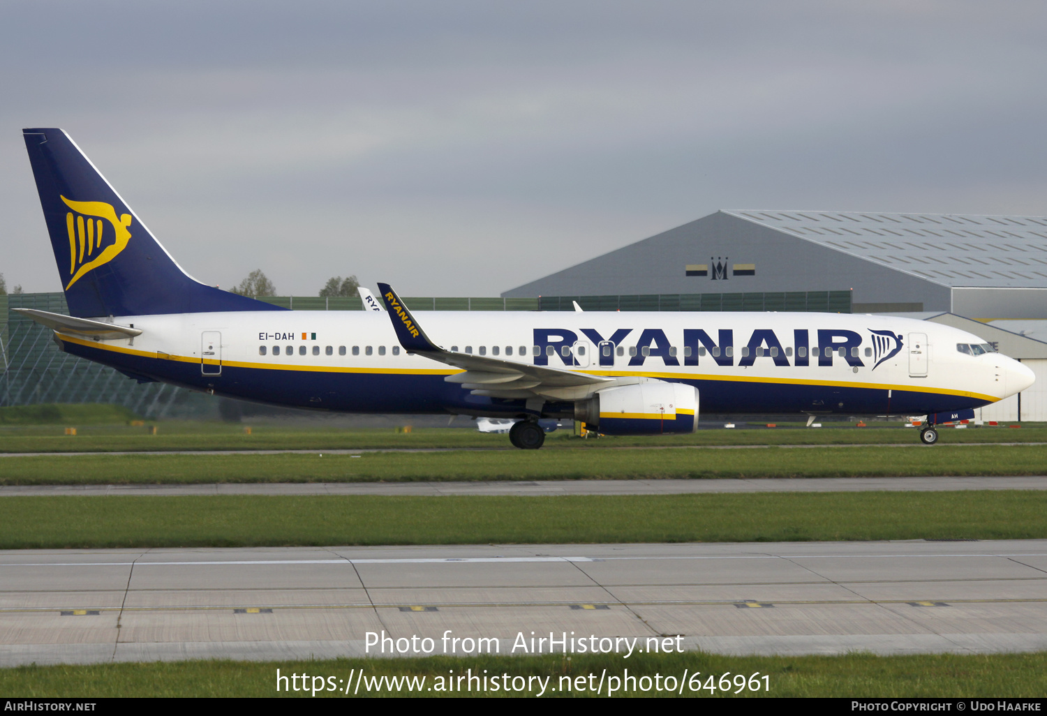 Aircraft Photo of EI-DAH | Boeing 737-8AS | Ryanair | AirHistory.net #646961