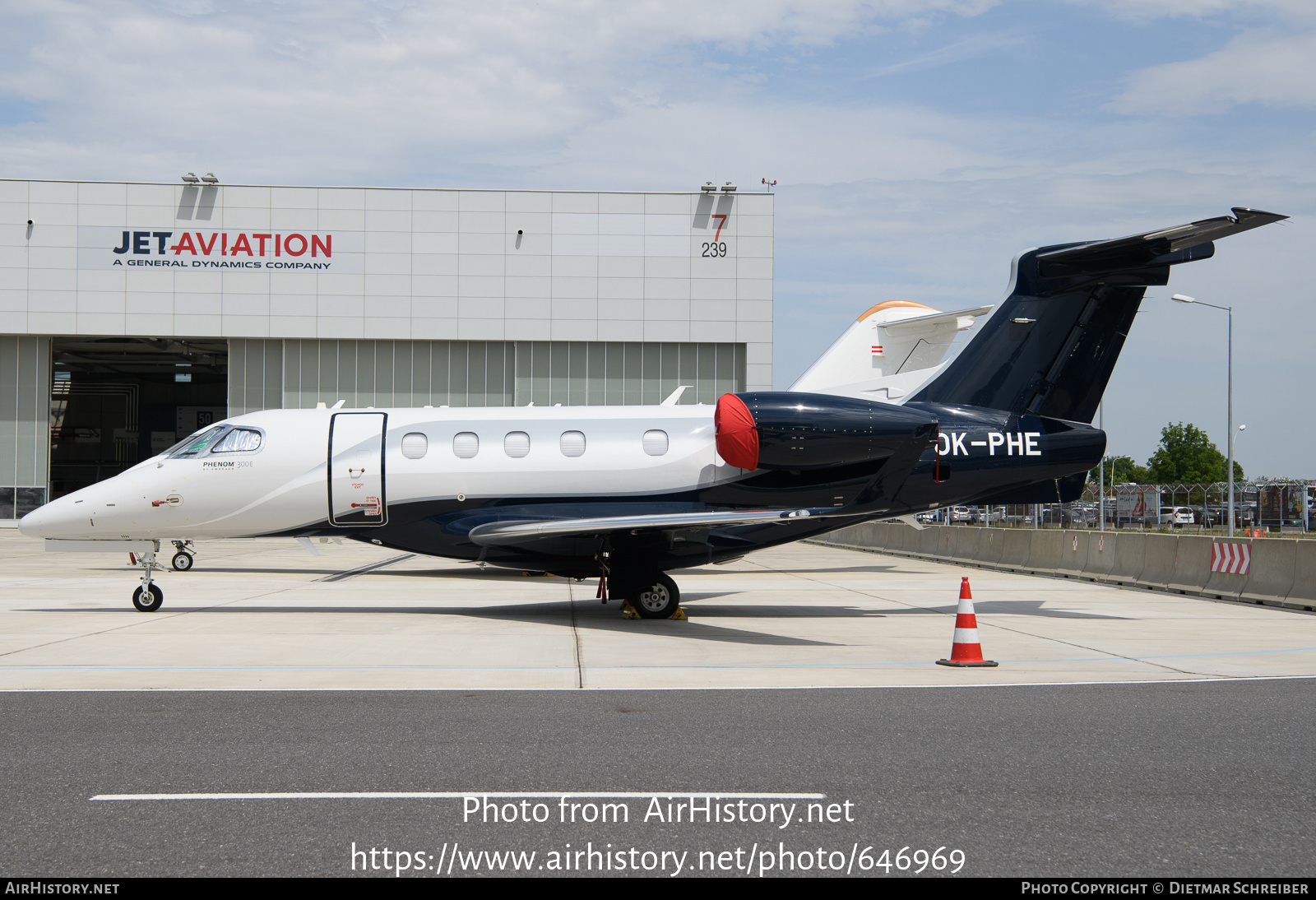 Aircraft Photo of OK-PHE | Embraer EMB-505 Phenom 300E | AirHistory.net #646969