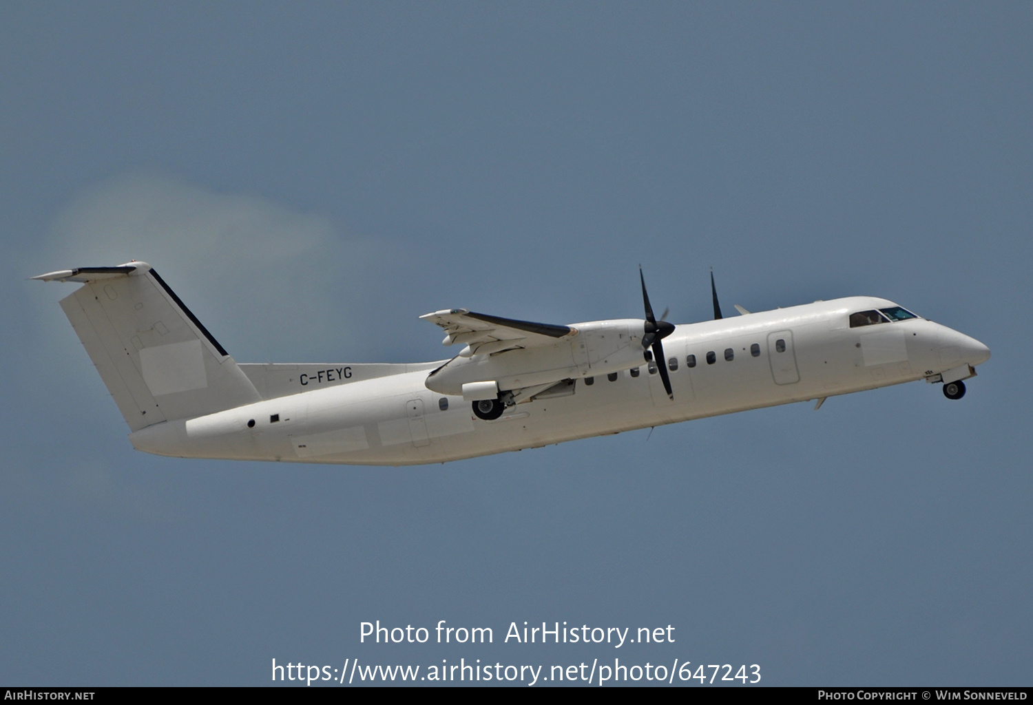 Aircraft Photo of C-FEYG | De Havilland Canada DHC-8-314Q Dash 8 | AirHistory.net #647243