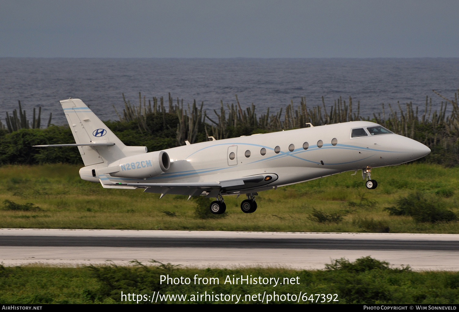 Aircraft Photo of N282CM | Israel Aircraft Industries Gulfstream G200 | Hyundai | AirHistory.net #647392