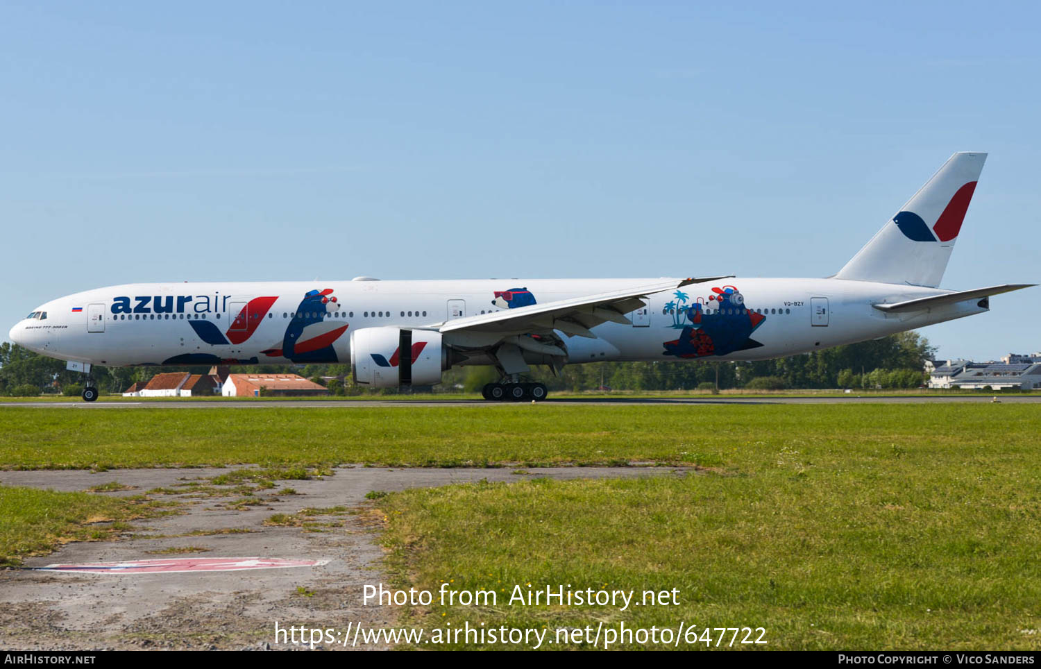 Aircraft Photo of VQ-BZY | Boeing 777-31H/ER | Azur Air | AirHistory.net #647722