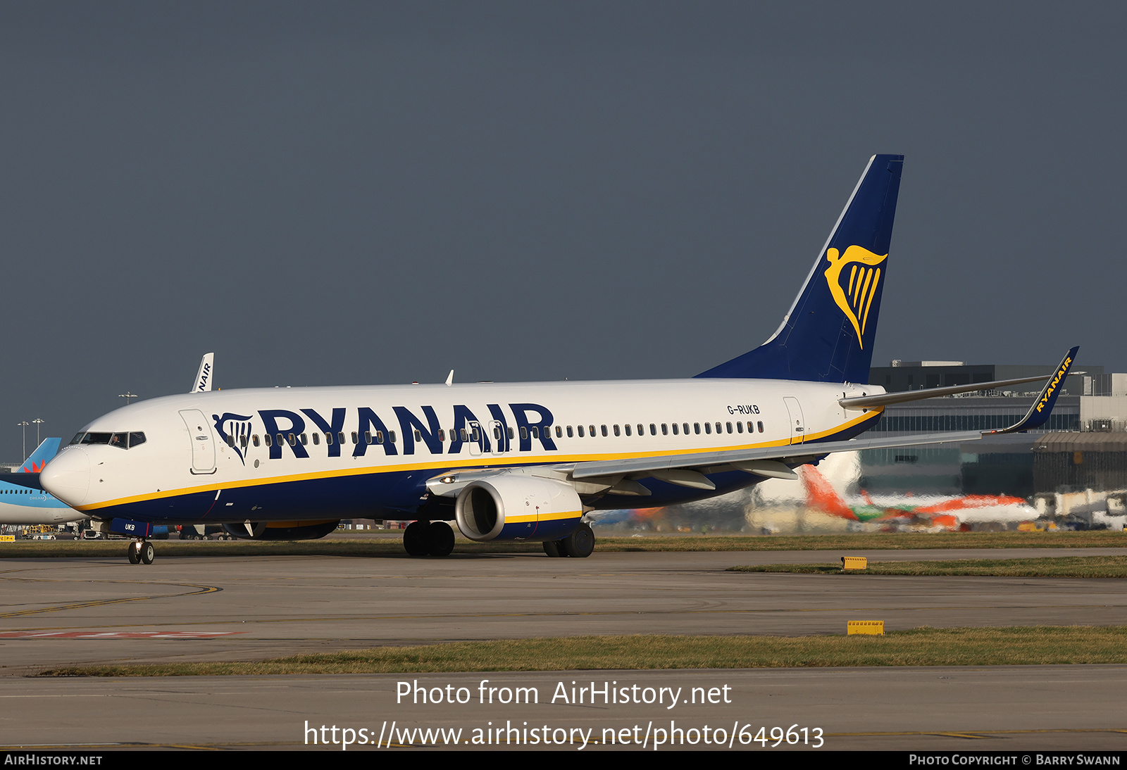 Aircraft Photo of G-RUKB | Boeing 737-8AS | Ryanair | AirHistory.net #649613