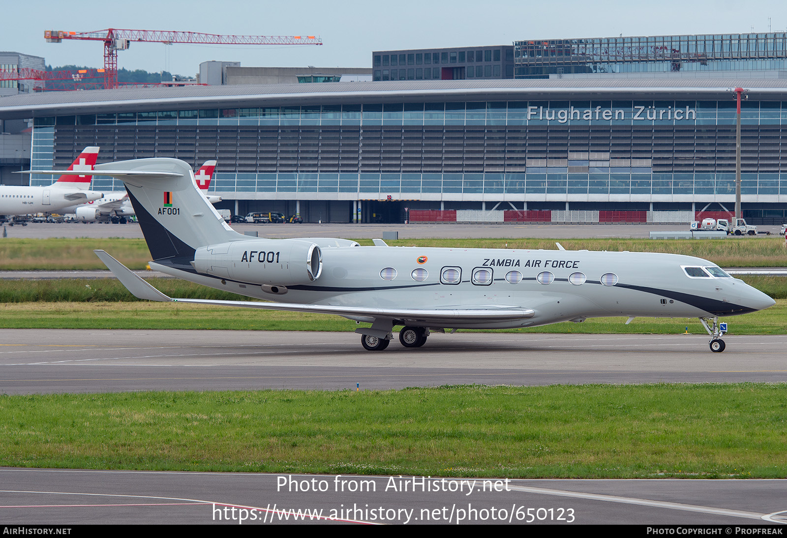 Aircraft Photo of AF001 | Gulfstream Aerospace G650 (G-VI) | Zambia - Air Force | AirHistory.net #650123