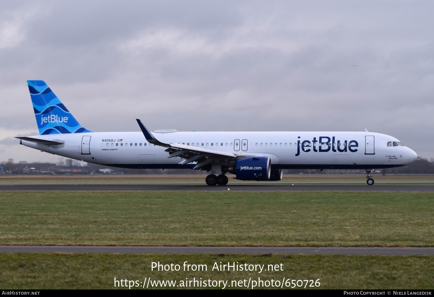 Aircraft Photo Of N4058J | Airbus A321-271NX | JetBlue Airways ...