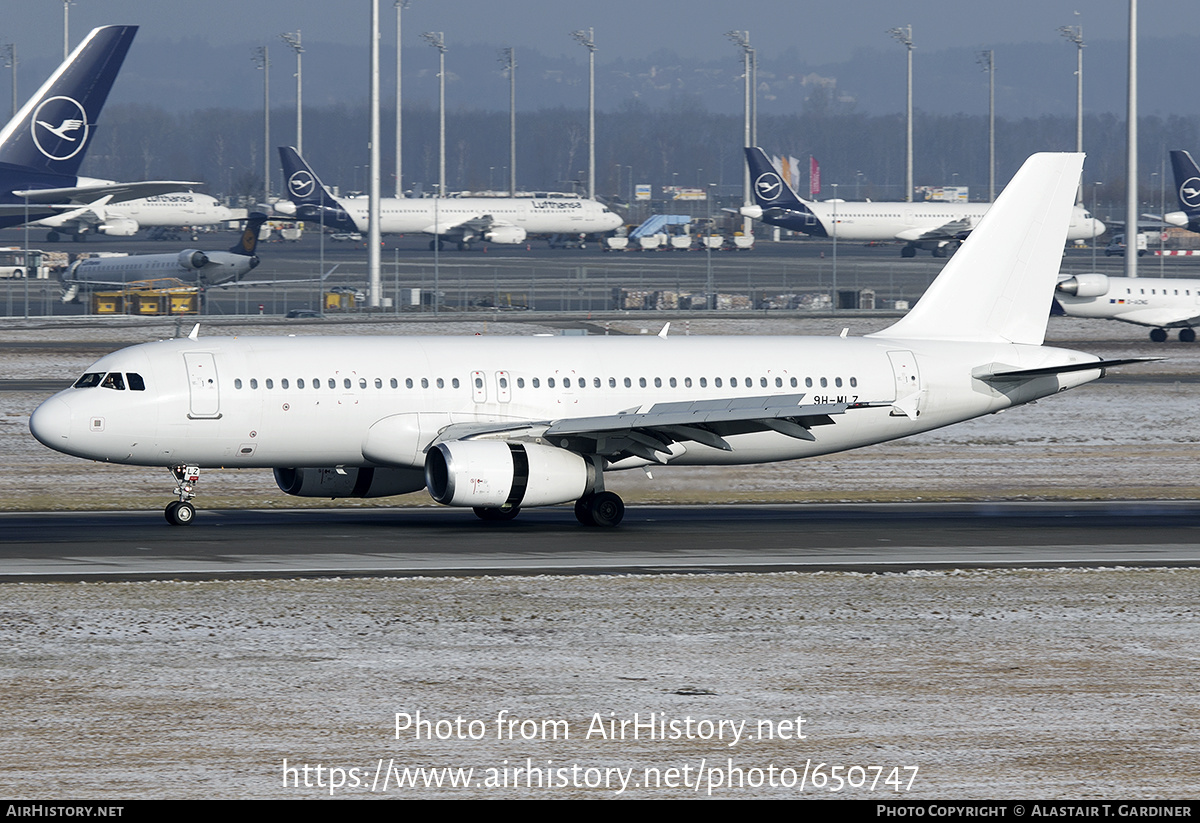 Aircraft Photo of 9H-MLZ | Airbus A320-232 | AirHistory.net #650747